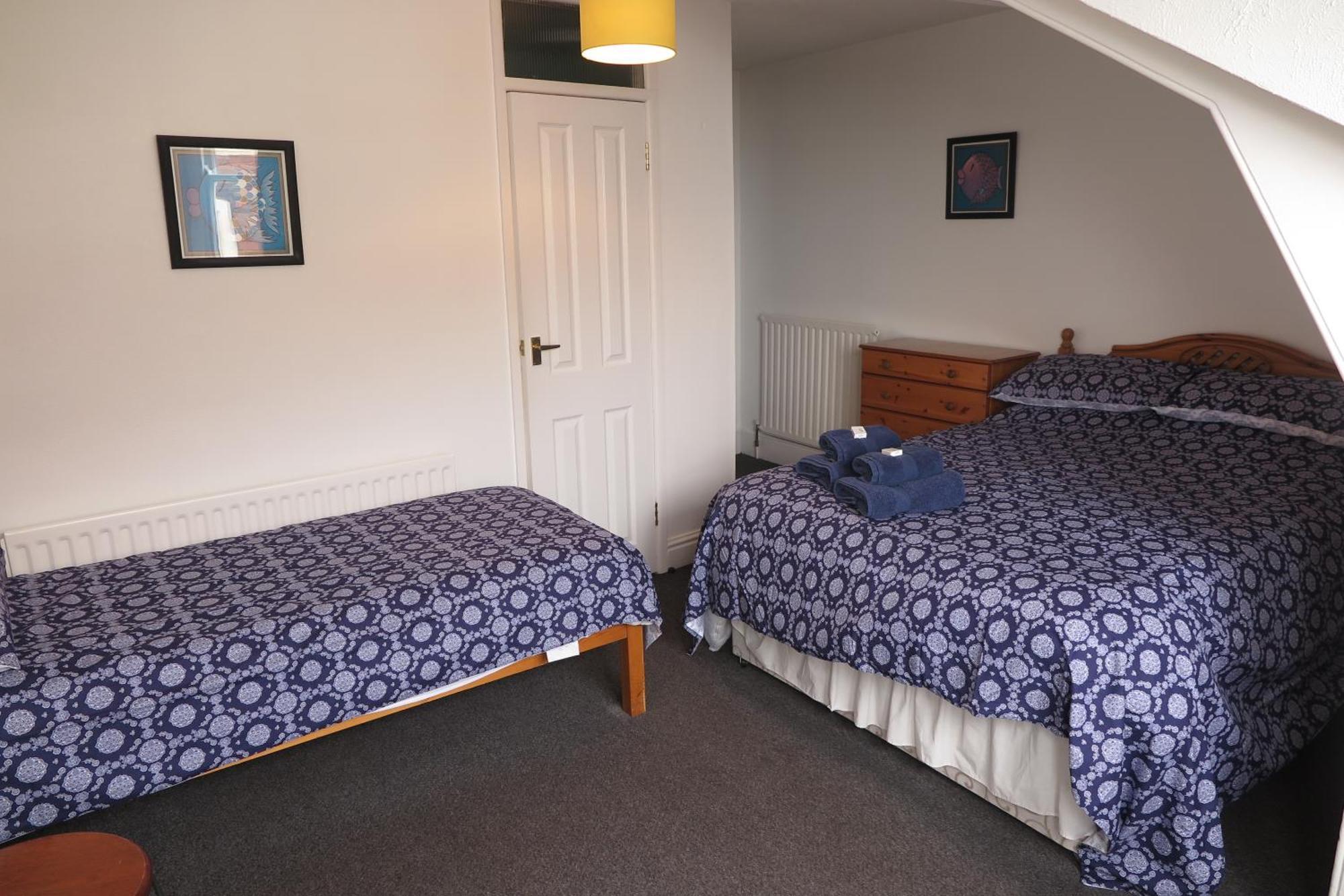 Boaters Guesthouse Веймут Номер фото